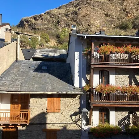 Vistas Unicas A Pirineos, 7-8 Personas!! Tensi ييفيا