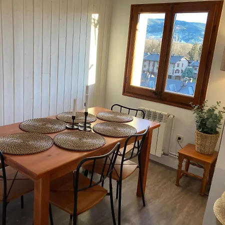 Apartamento Vistas únicas A Pirineos, 7-8 Personas!! Tensi