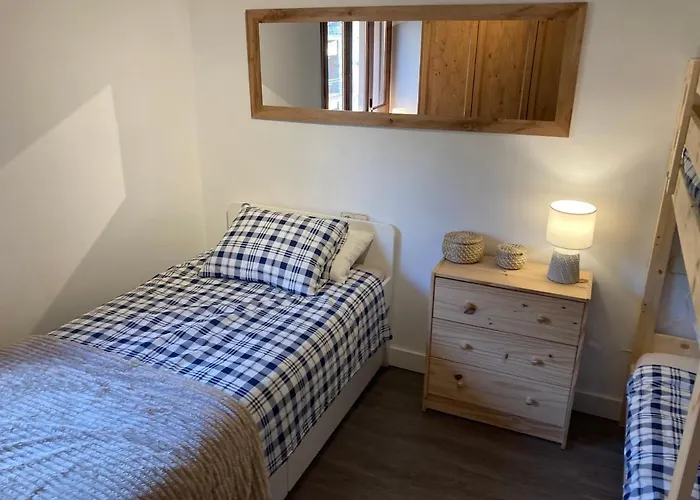 Vistas Unicas A Pirineos, 7-8 Personas!! Tensi Appartamento Llivia